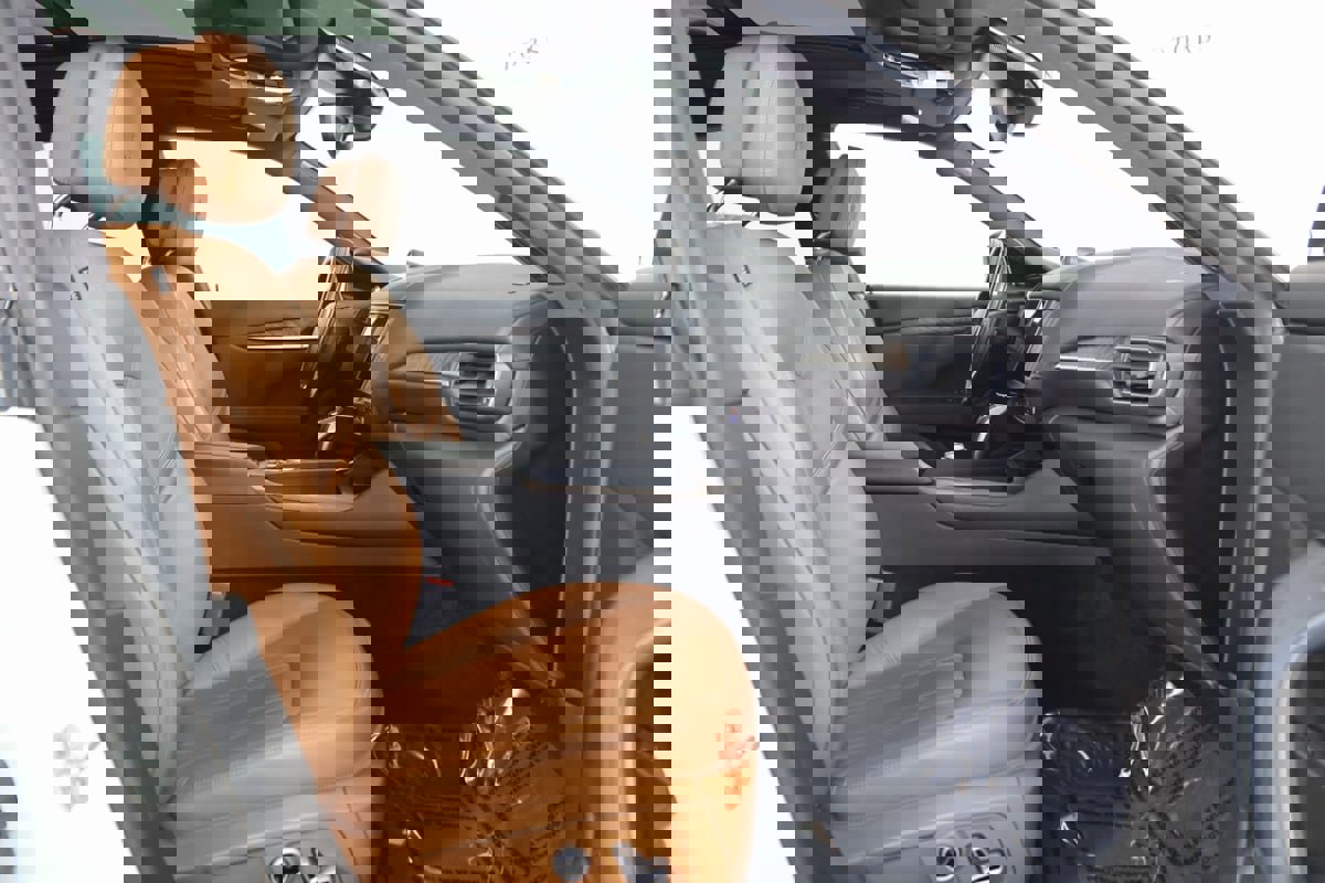 Used 2022 Maserati Levante Modena image 13