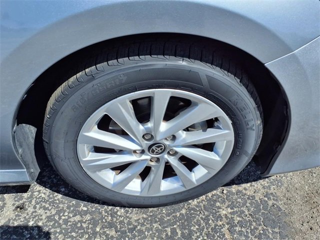 Used 2023 Toyota Camry LE image 39