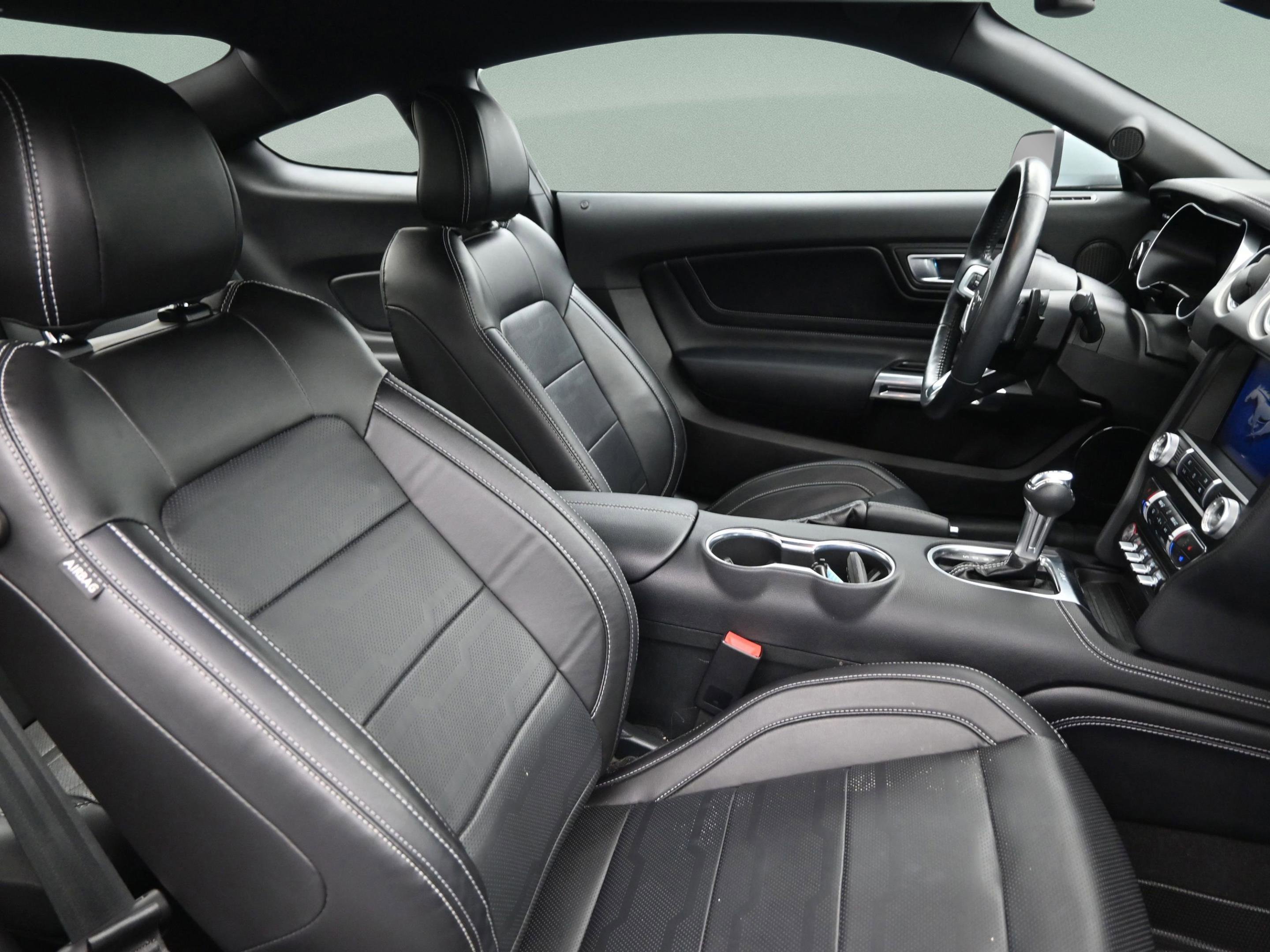 Used 2022 Ford Mustang Premium w/ Equipment Group 201A image 33