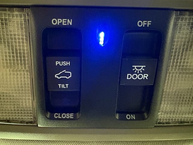 Used 2024 Honda Odyssey Touring image 23