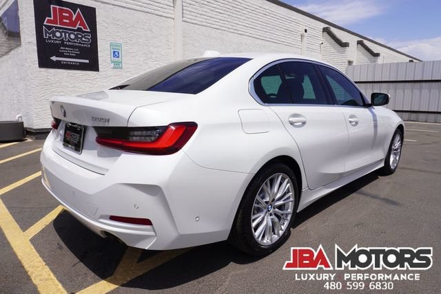 Used 2024 BMW 330i Sedan RWD image 3