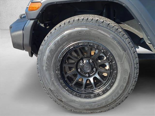Used 2023 Jeep Wrangler Unlimited Sport AWD/4WD image 20