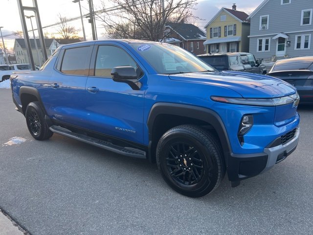 Certified 2026 Chevrolet Silverado EV LT image 8