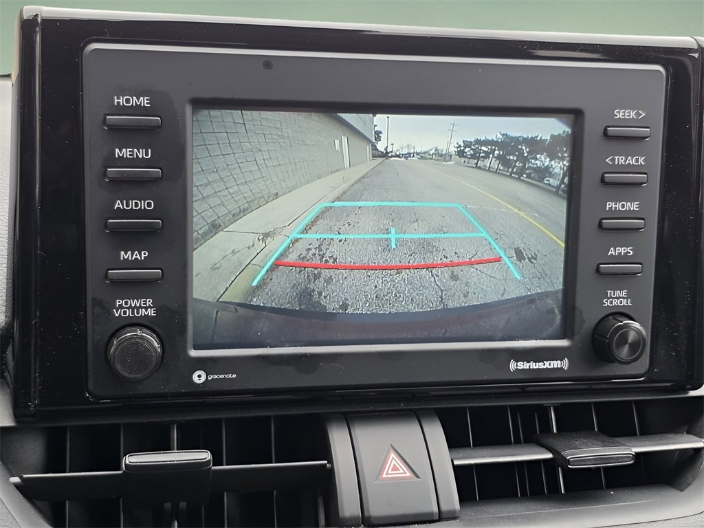 Used 2021 Toyota RAV4 XLE image 31