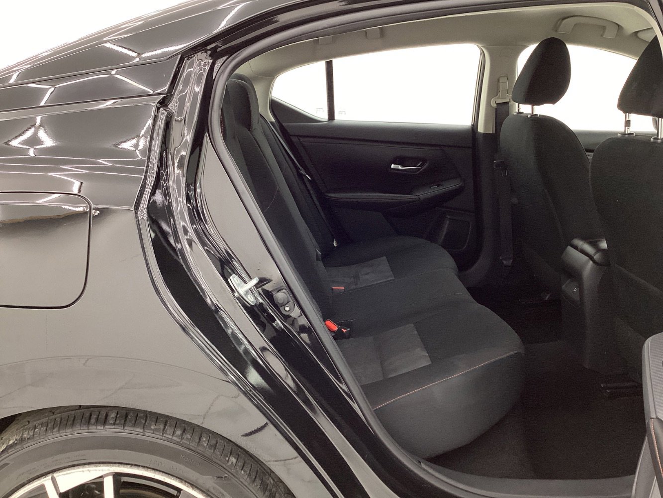 Used 2025 Nissan Sentra SR image 21