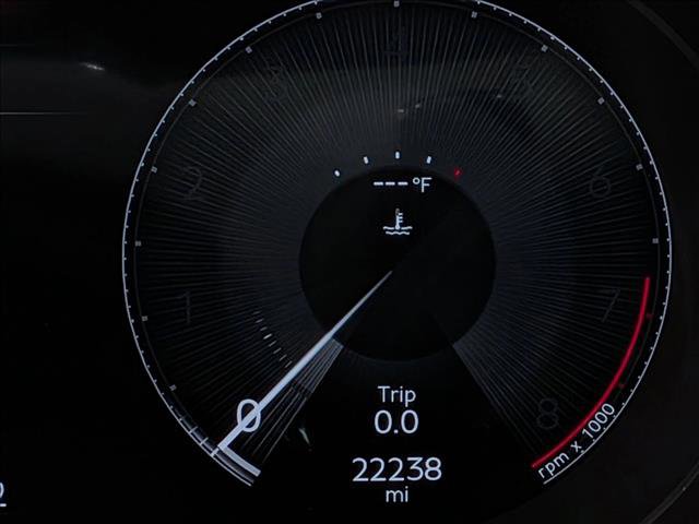 Used 2022 Bentley Bentayga image 11