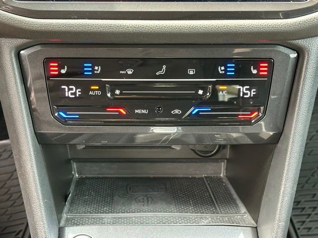 Used 2024 Volkswagen Tiguan SEL R-Line image 30