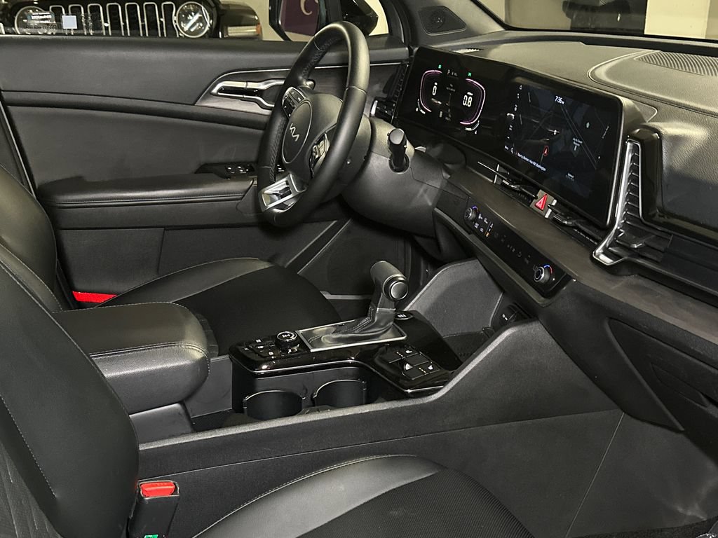 Certified 2023 Kia Sportage X-Line w/ X-Line Premium Package AWD/4WD image 13