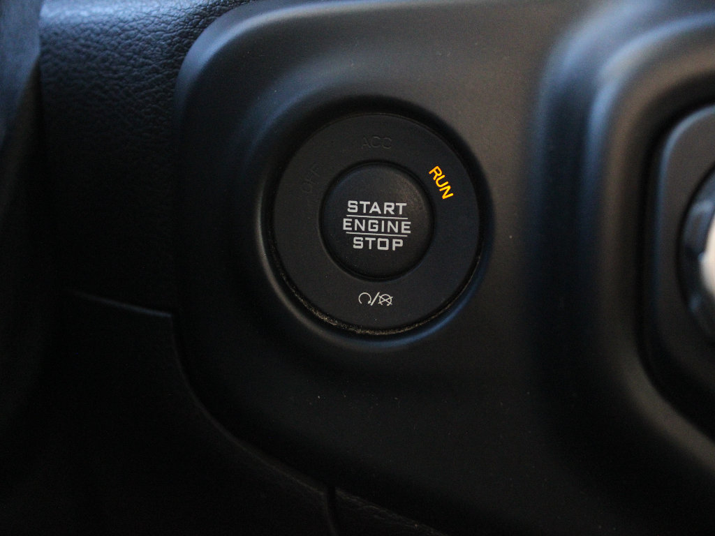 Used 2020 Jeep Gladiator Sport w/ Quick Order Package 24S image 32