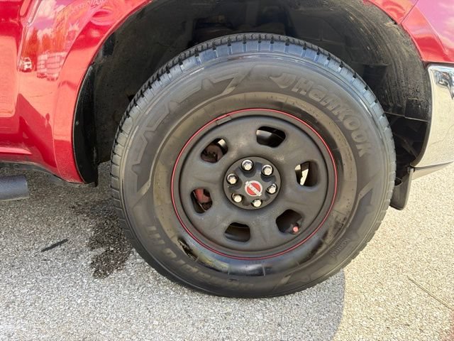 Used 2007 Nissan Frontier SE w/ Power Pkg AWD/4WD image 30