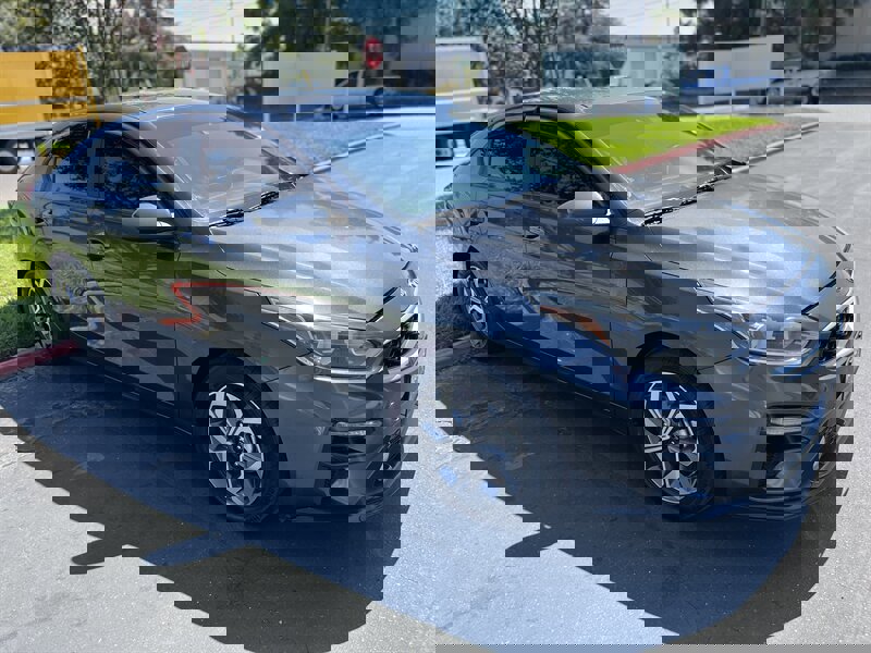Used 2019 Kia Forte LXS image 3