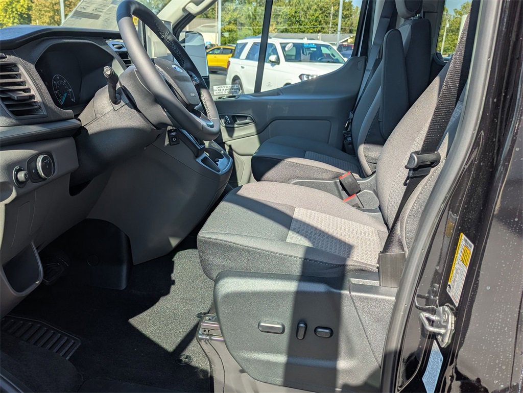 New 2025 Ford Transit 350 148 High Roof Extended Wagon image 6