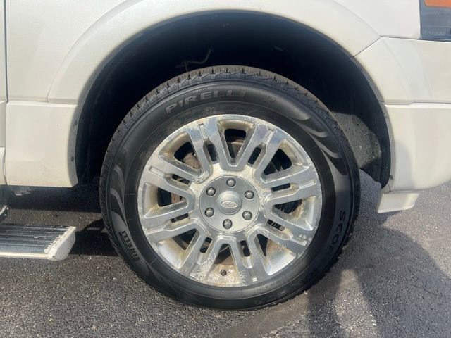 Used 2012 Ford Expedition Limited image 24