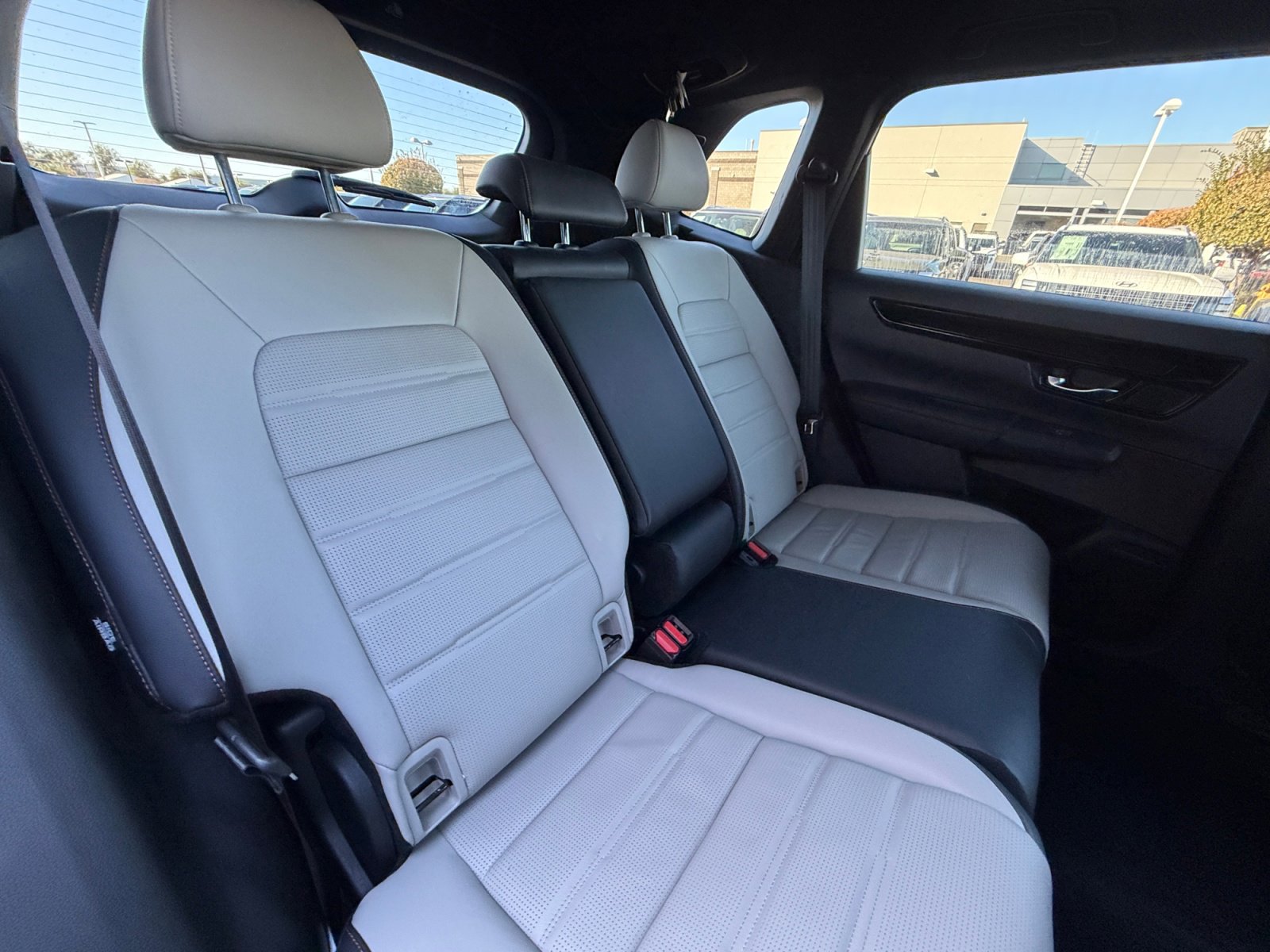 Used 2024 Honda CR-V Sport Touring image 18