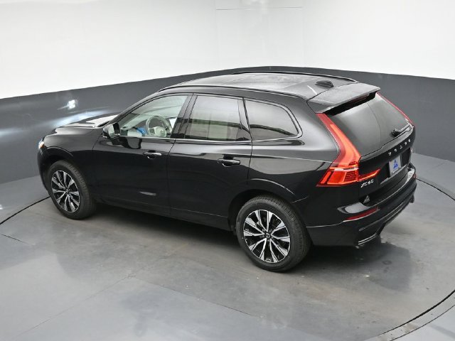 Used 2024 Volvo XC60 B5 Core w/ Climate Package AWD/4WD image 44