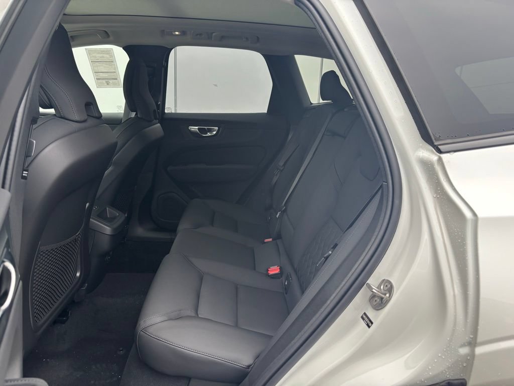 New 2026 Volvo XC60 B5 Plus w/ Climate Package AWD/4WD image 16