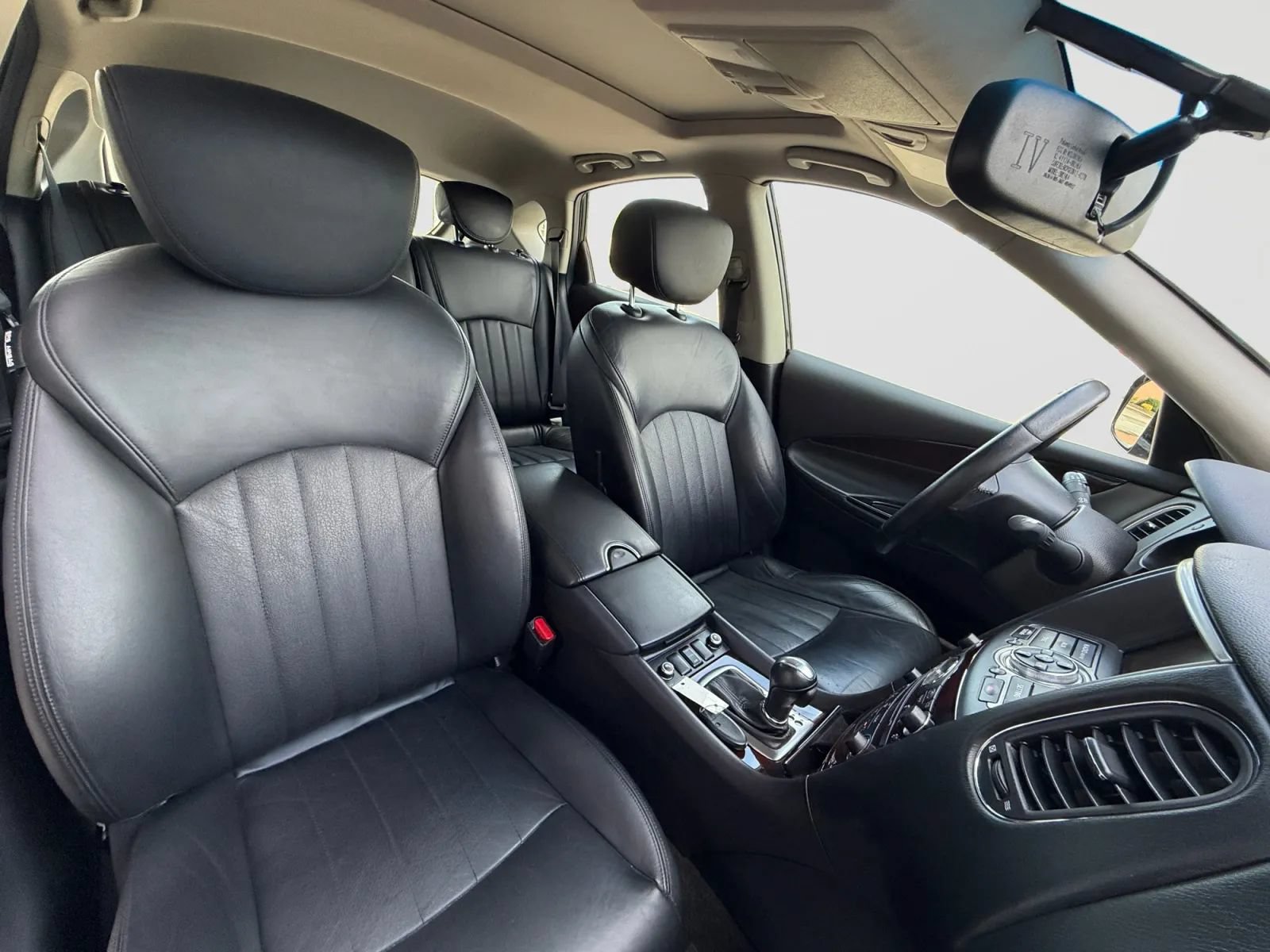 Used 2015 INFINITI QX50 AWD image 21