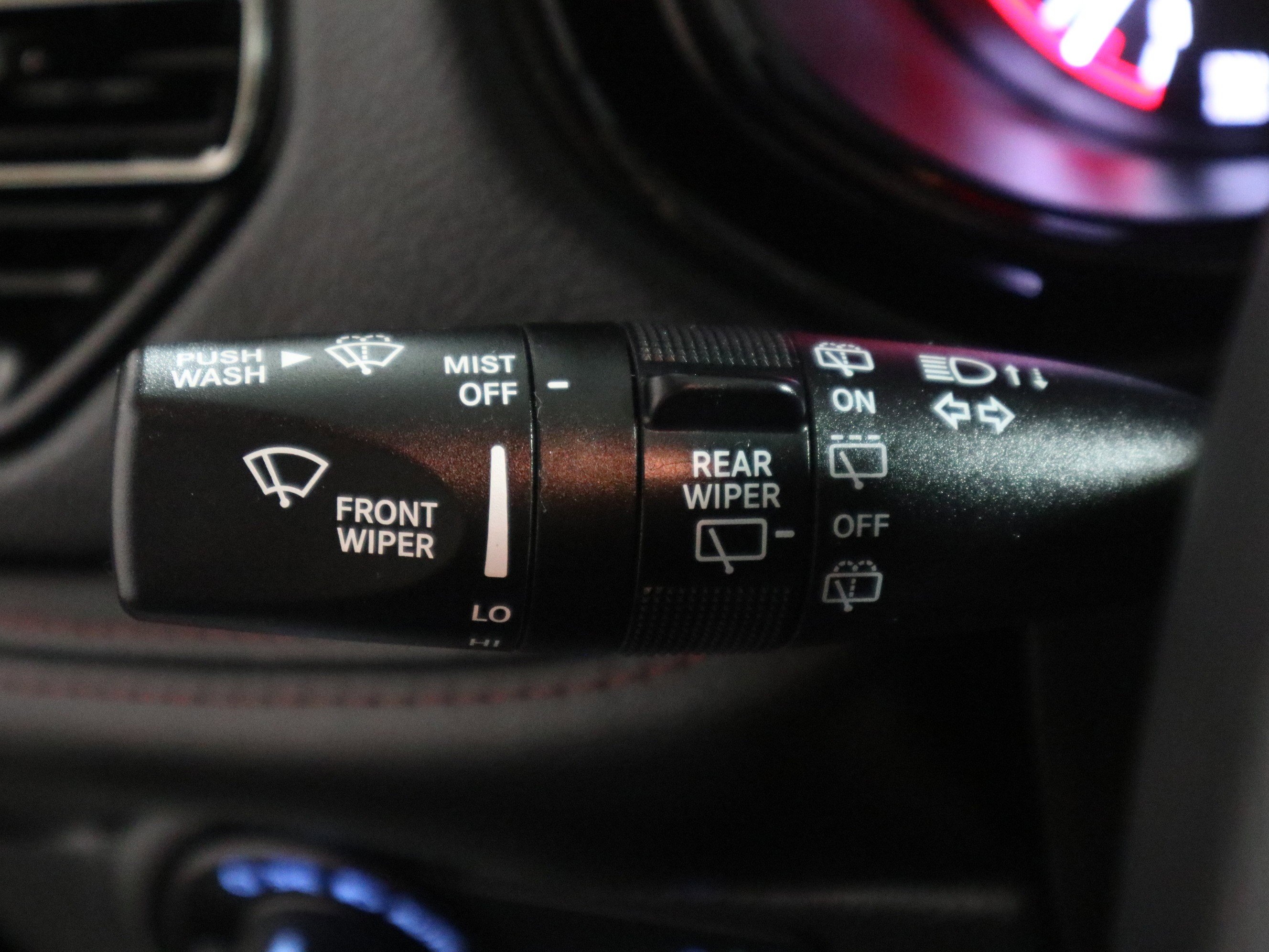 Used 2025 Dodge Durango GT image 32