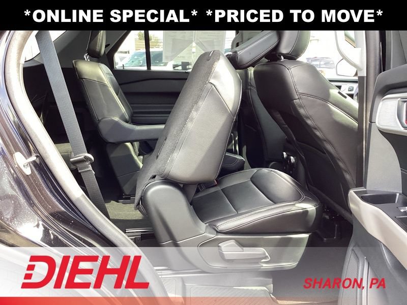 Used 2023 Ford Explorer Limited w/ Hybrid Equipment Group 310A AWD/4WD image 17