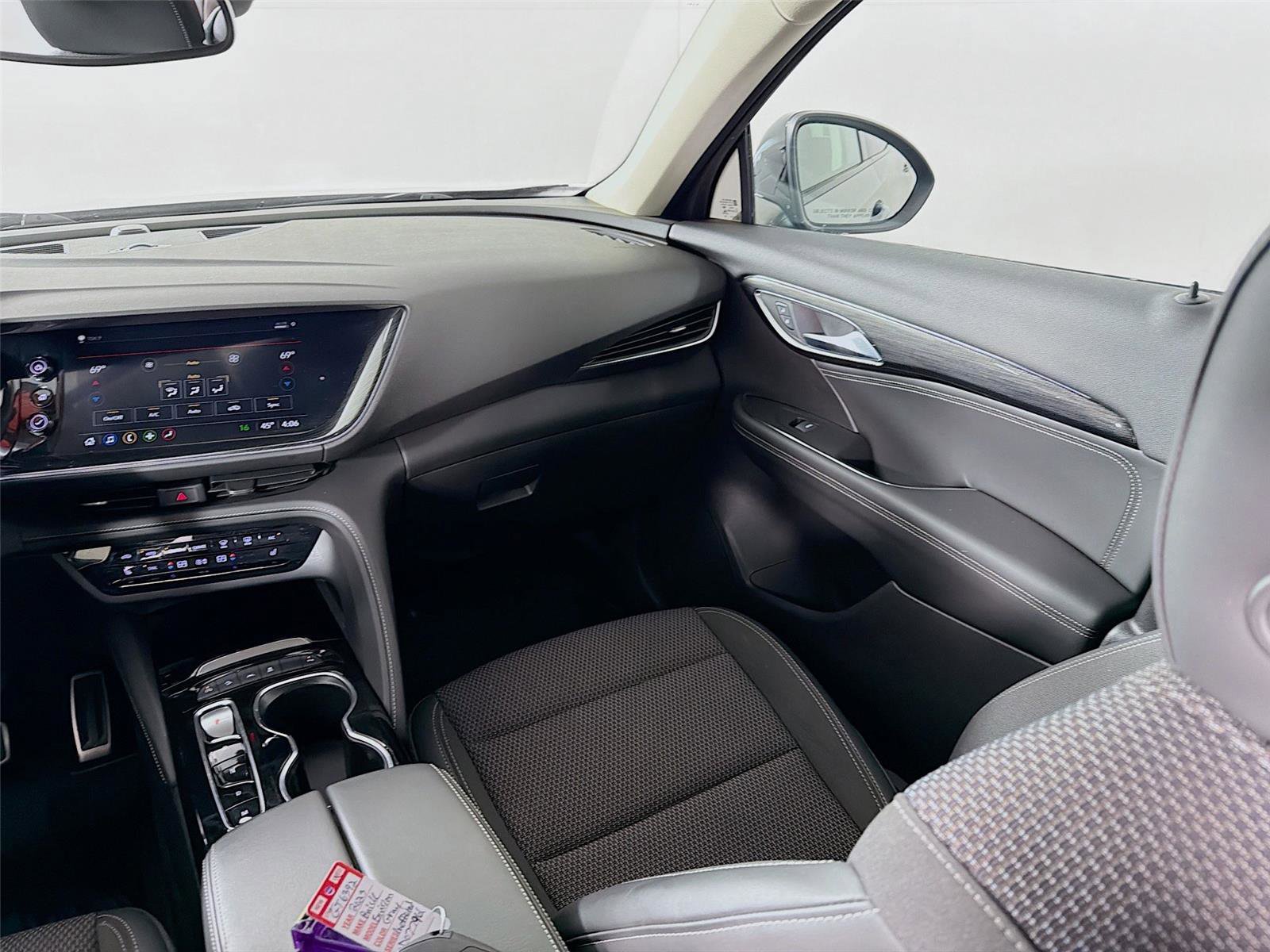 Used 2023 Buick Envision Preferred w/ Sport Touring Package image 23