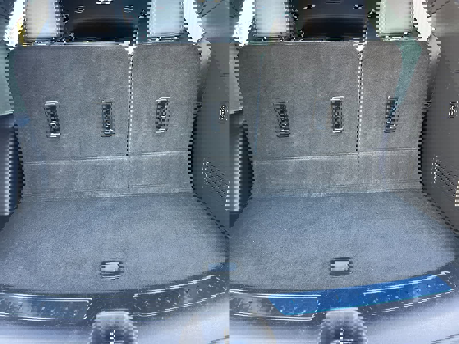 Used 2024 Buick Enclave Premium image 15