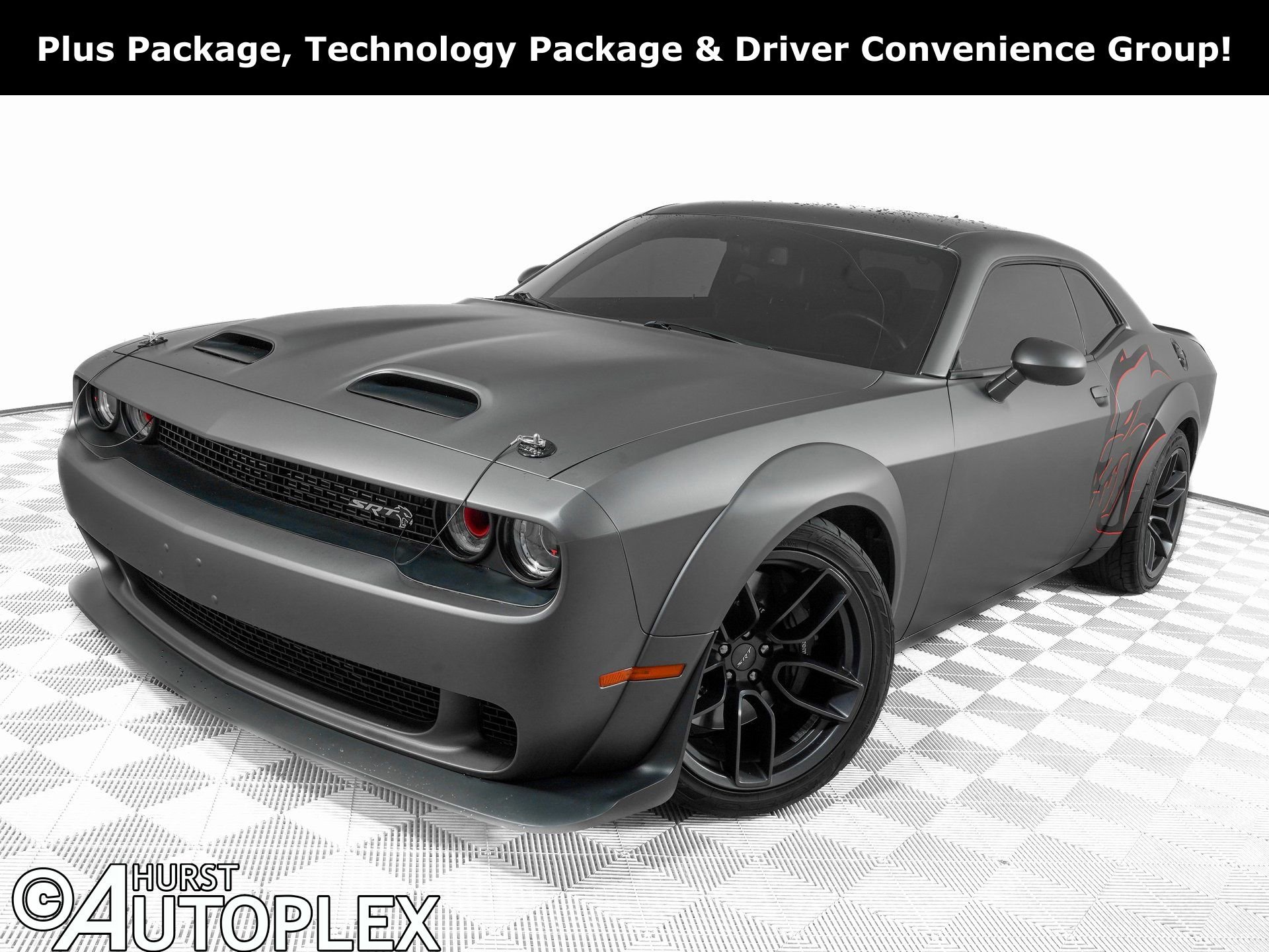 Used 2019 Dodge Challenger SRT Hellcat Redeye image 1