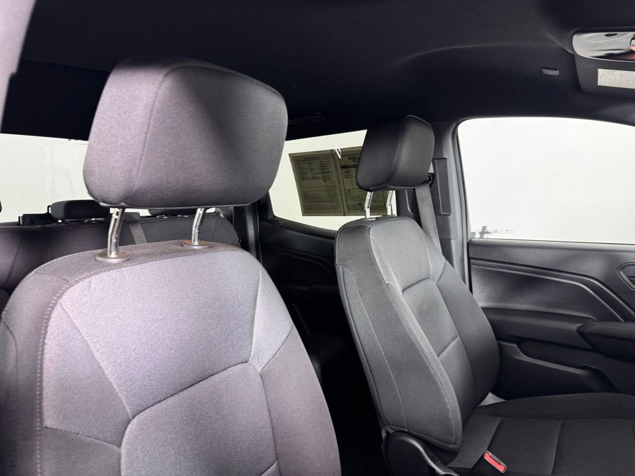 Used 2024 Chevrolet Colorado W/T image 30