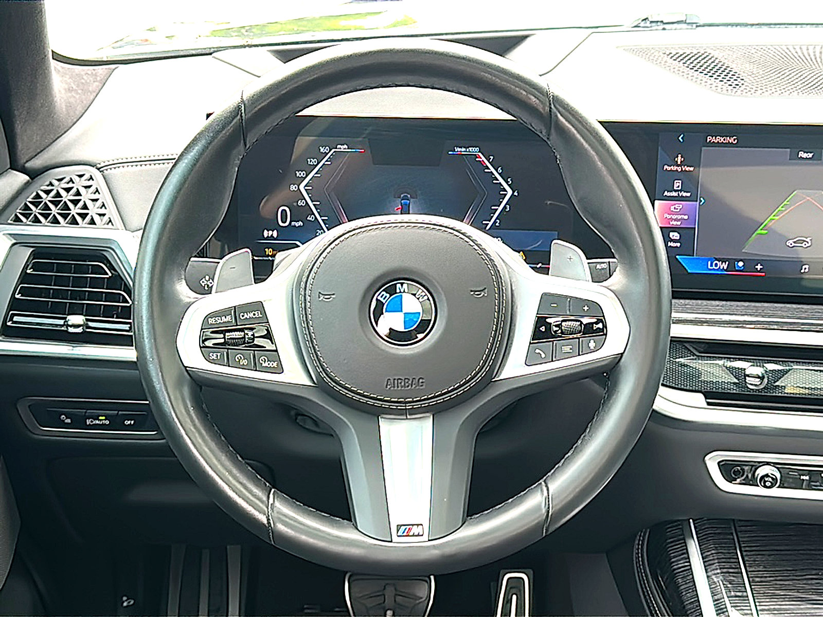 Used 2024 BMW X7 xDrive40i w/ Executive Package AWD/4WD image 22