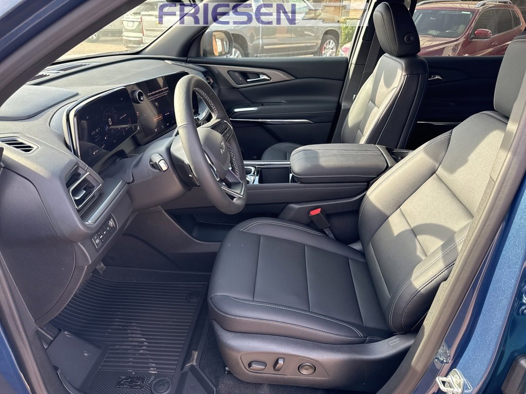 New 2026 Chevrolet Traverse LT w/ Midnight/Sport Edition image 7