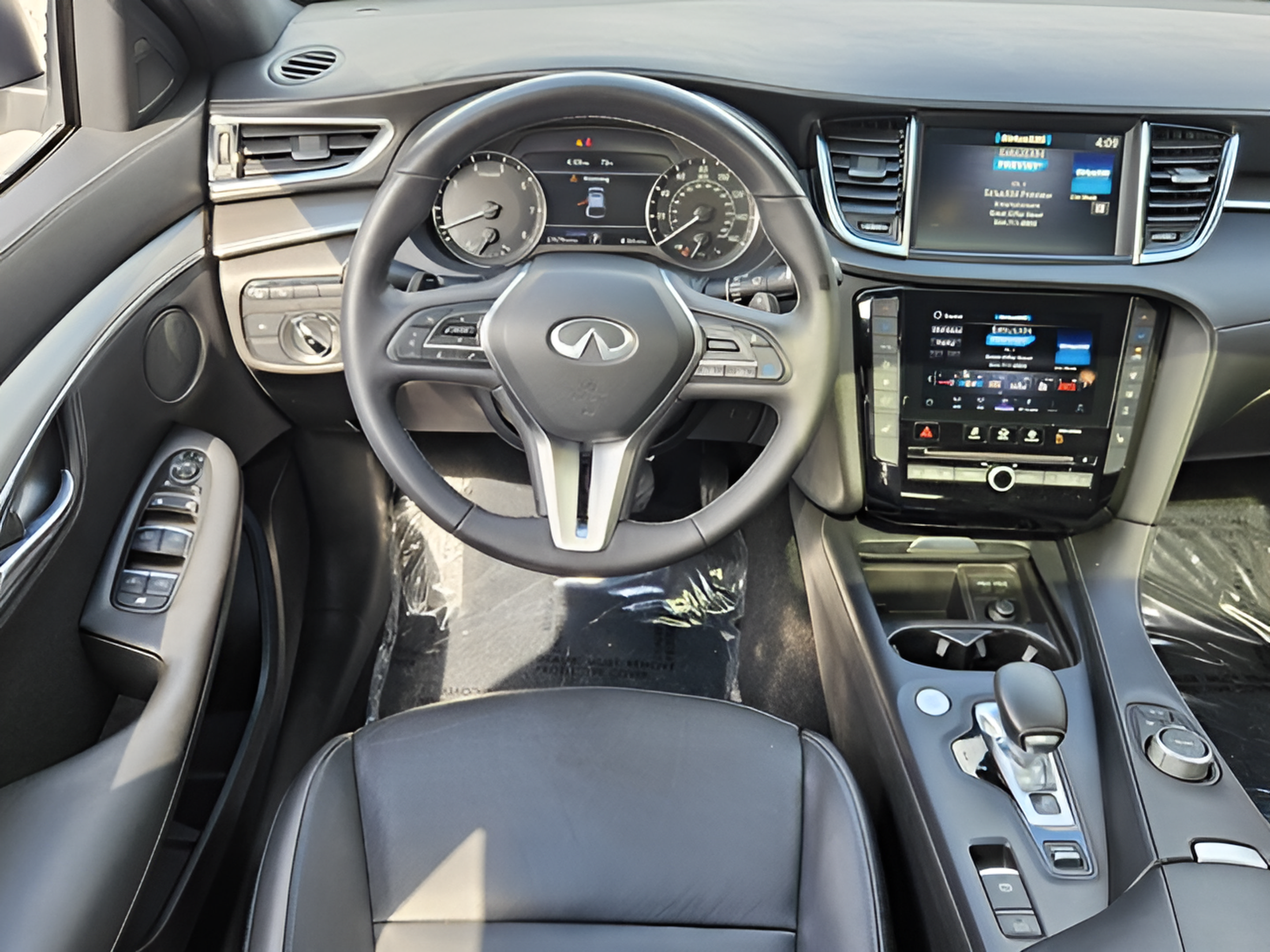 Used 2023 INFINITI QX55 Luxe w/ Cargo Package AWD/4WD image 11
