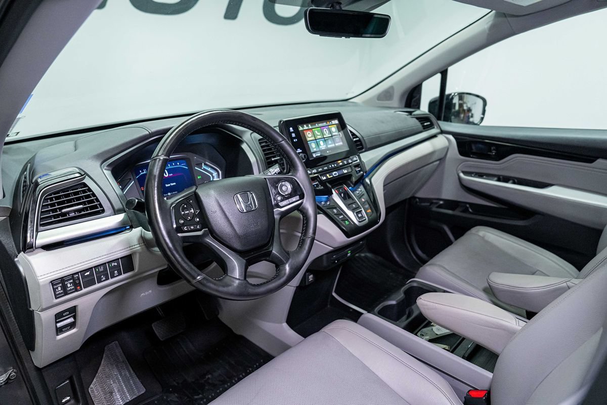 Used 2018 Honda Odyssey Elite image 14