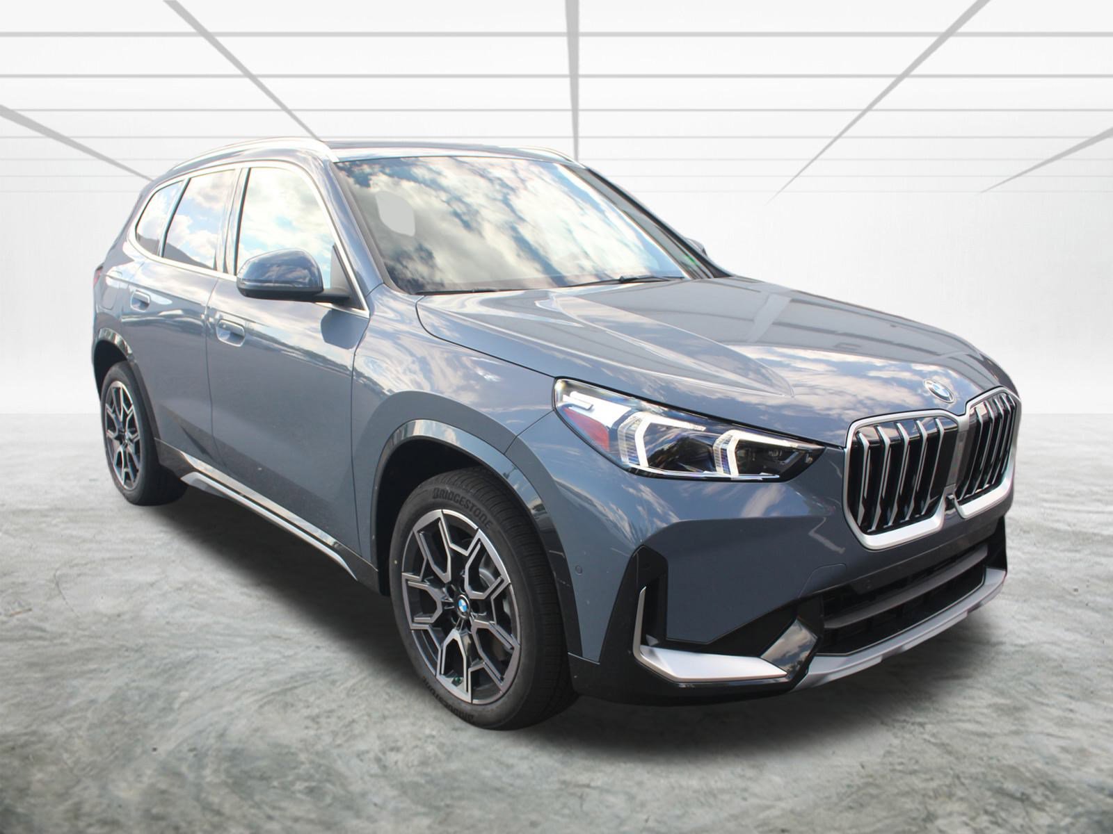 New 2026 BMW X1 xDrive28i w/ Technology Package