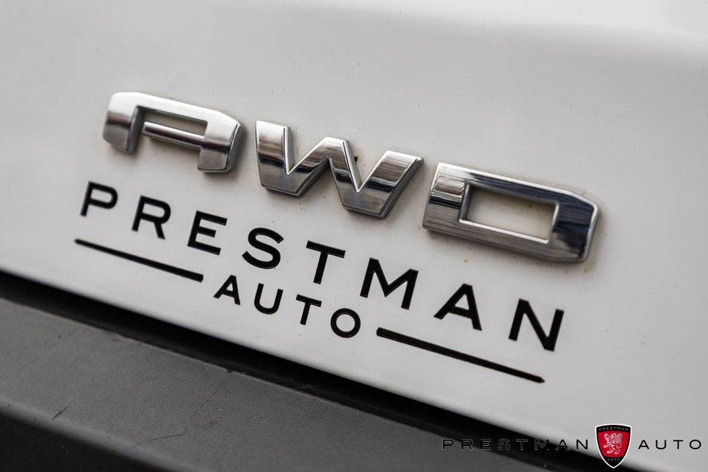 Used 2021 GMC Acadia SLT image 11