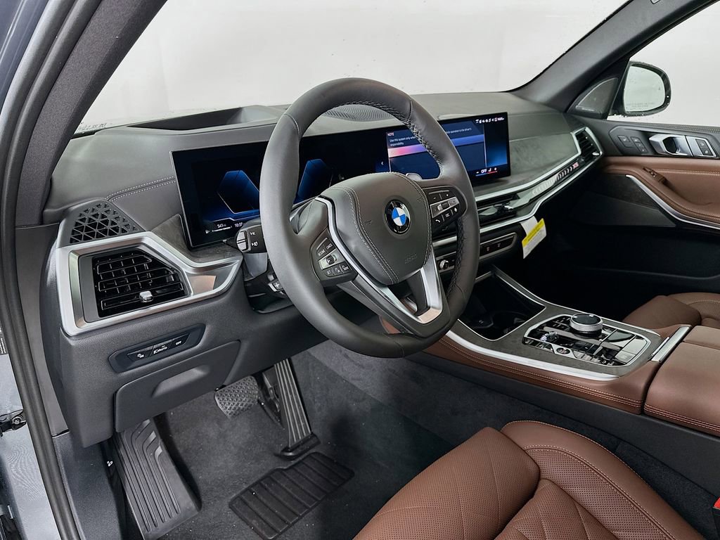 New 2026 BMW X5 xDrive40i w/ Executive Package image 13
