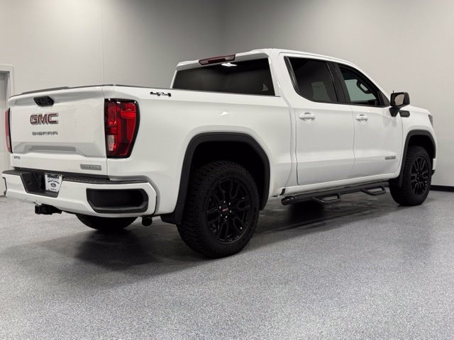 Used 2023 GMC Sierra 1500 Elevation AWD/4WD image 12