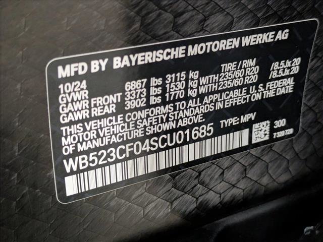 Used 2025 BMW iX xDrive50 image 26