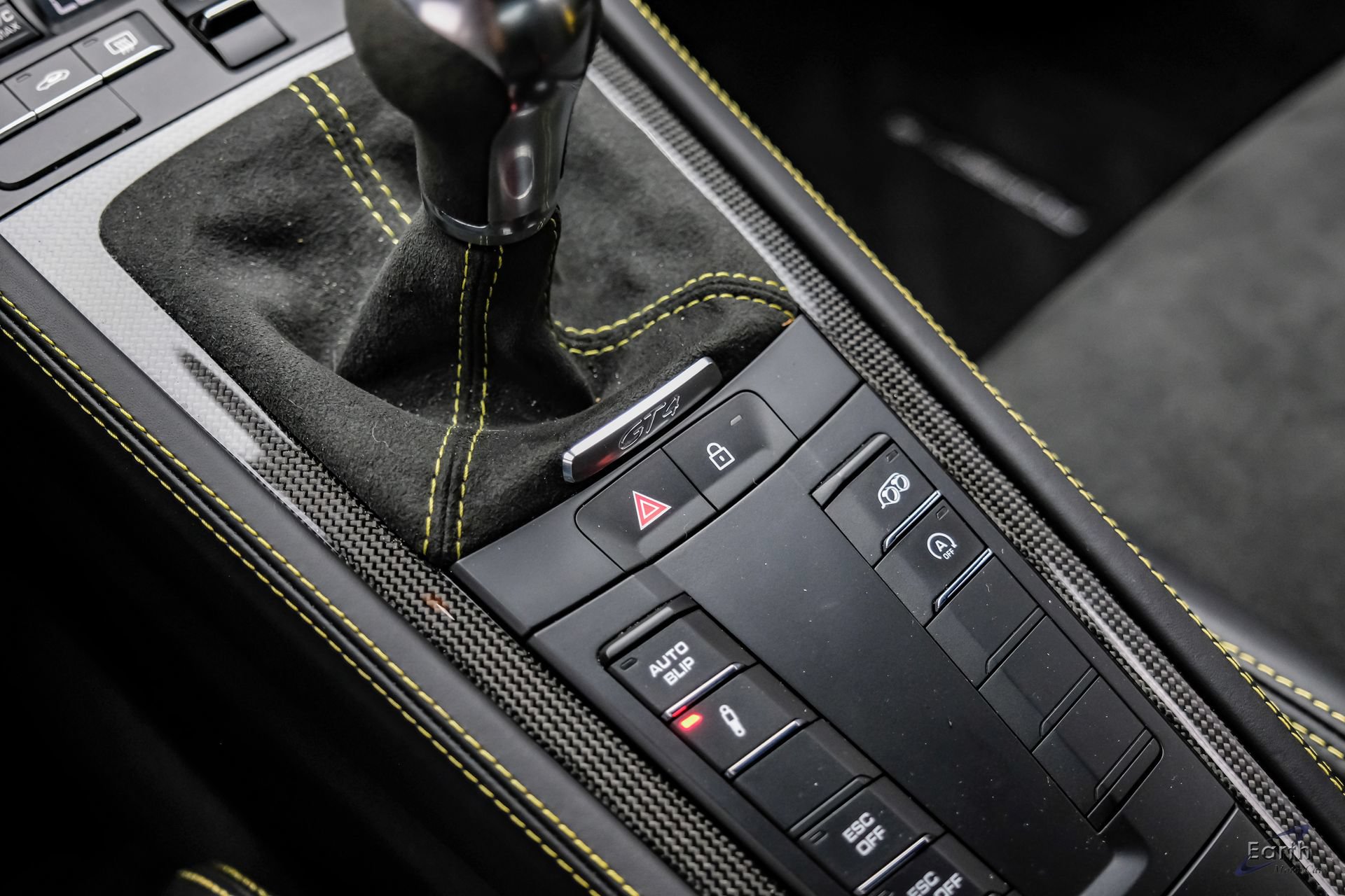 Used 2023 Porsche 718 Cayman GT4 RWD image 62