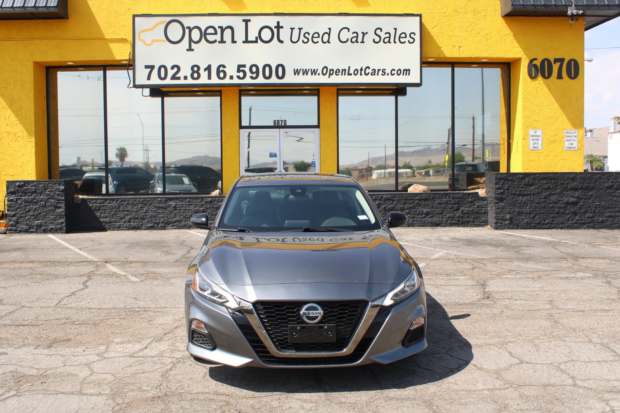 Used 2021 Nissan Altima 2.5 SR FWD image 3
