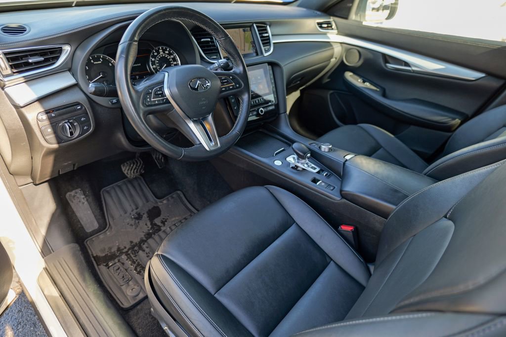 Used 2020 INFINITI QX50 Essential w/ Edition 30 Package image 18