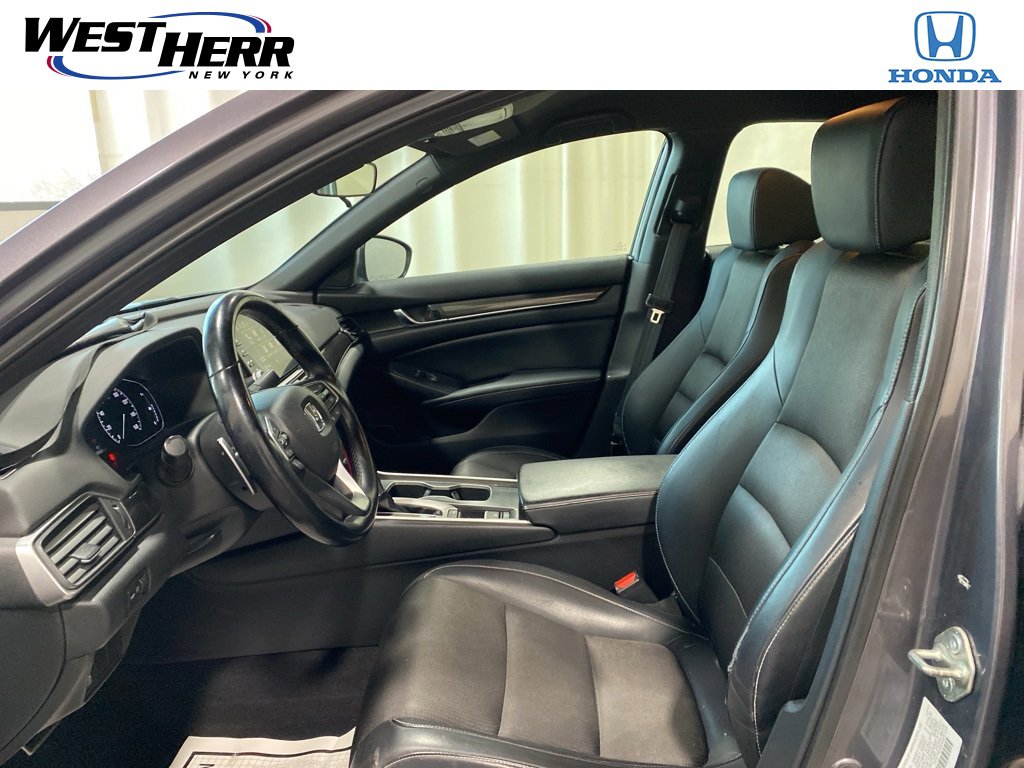 Used 2018 Honda Accord Sport image 14