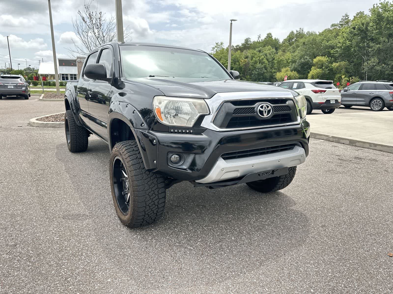 Used 2015 Toyota Tacoma PreRunner w/ SR5 Package RWD image 8