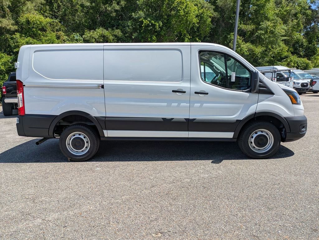 Used 2024 Ford Transit 350 Low Roof RWD image 7