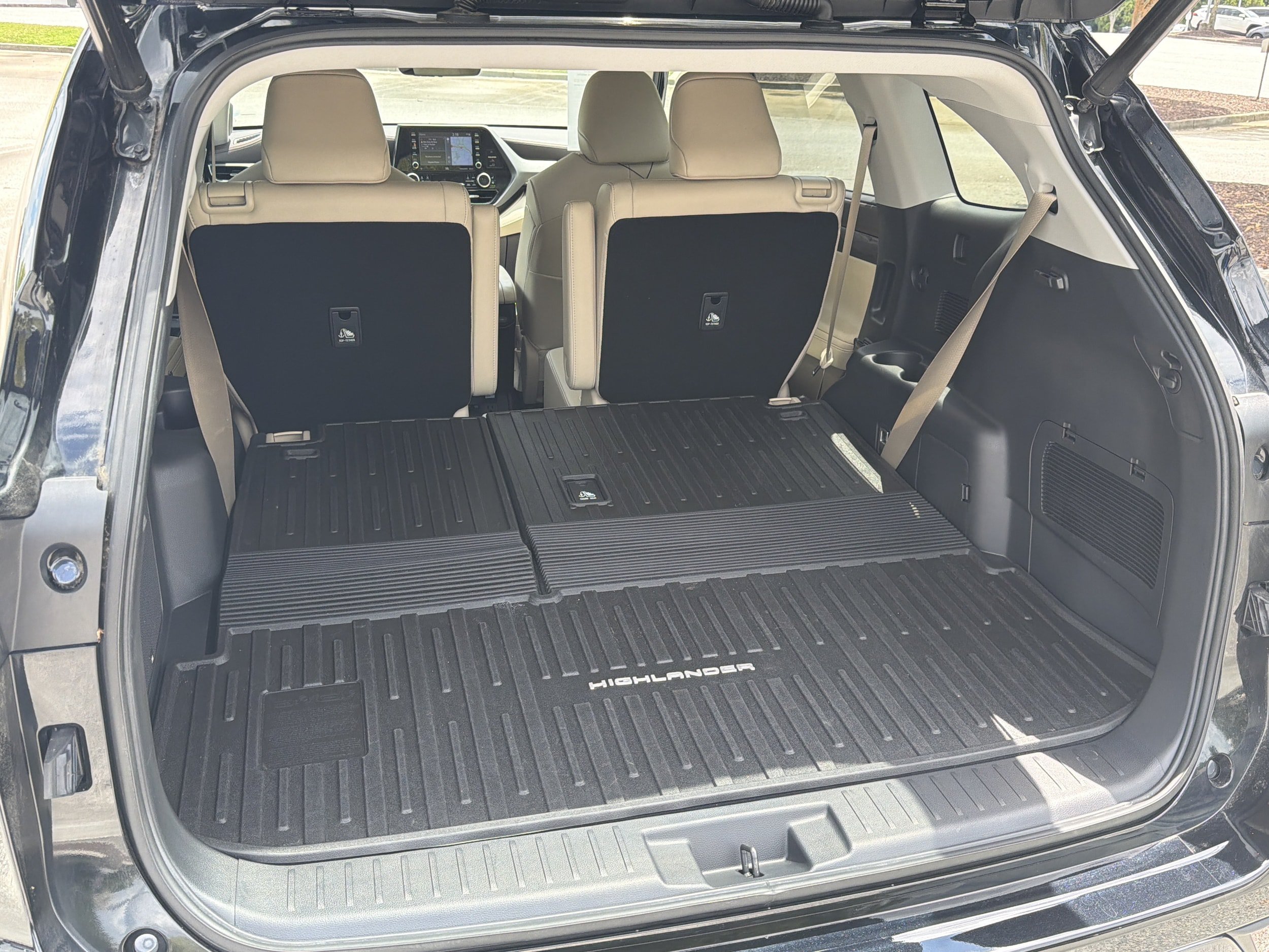 Certified 2021 Toyota Highlander Limited FWD image 26