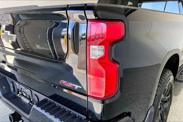 Used 2023 Chevrolet Silverado 1500 RST image 25