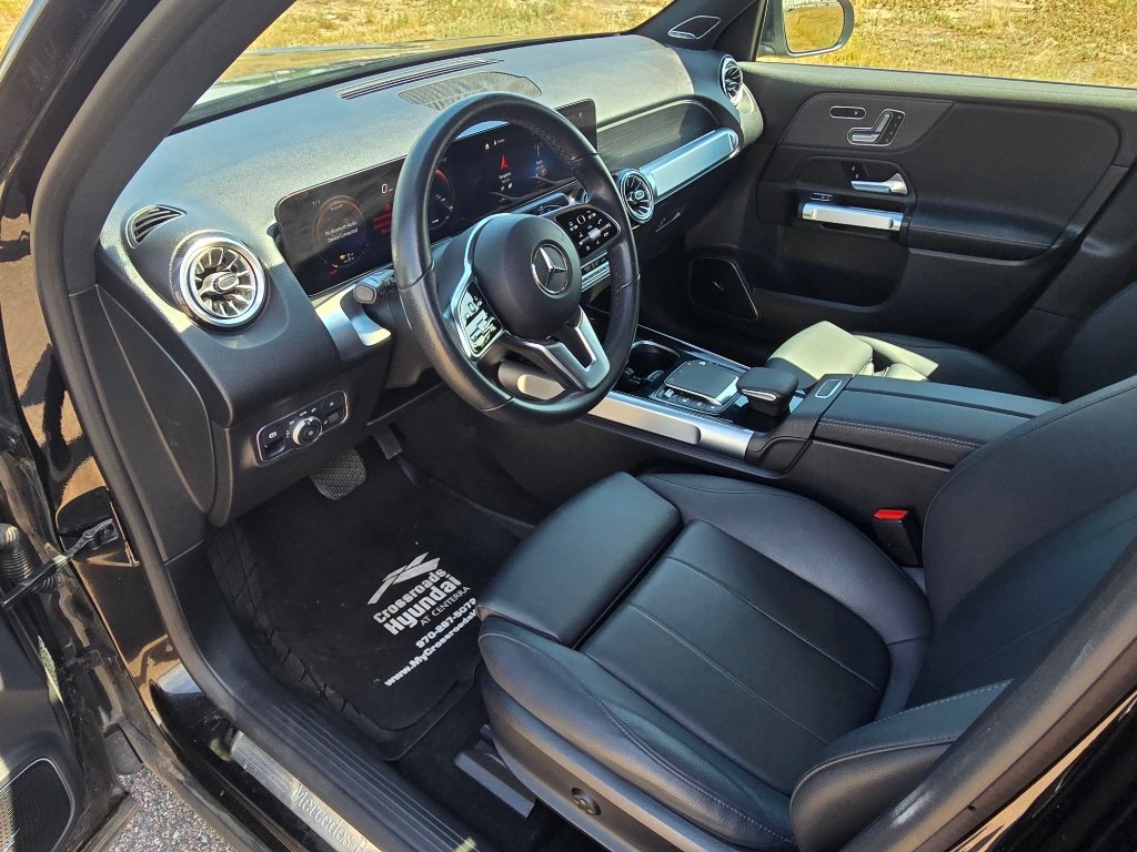 Used 2023 Mercedes-Benz EQB 350 4MATIC SUV w/ Pinnacle Package image 24