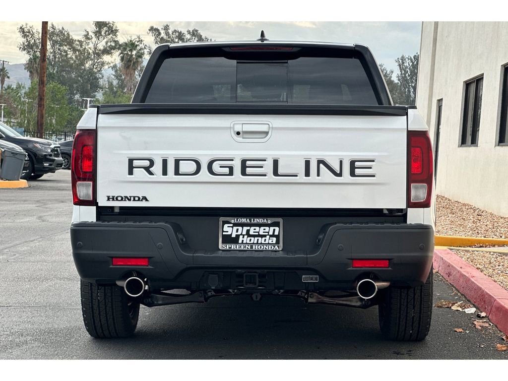 New 2026 Honda Ridgeline Black Edition image 5