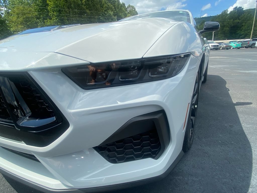 New 2026 Ford Mustang GT w/ Mustang Nite Pony Package RWD image 9
