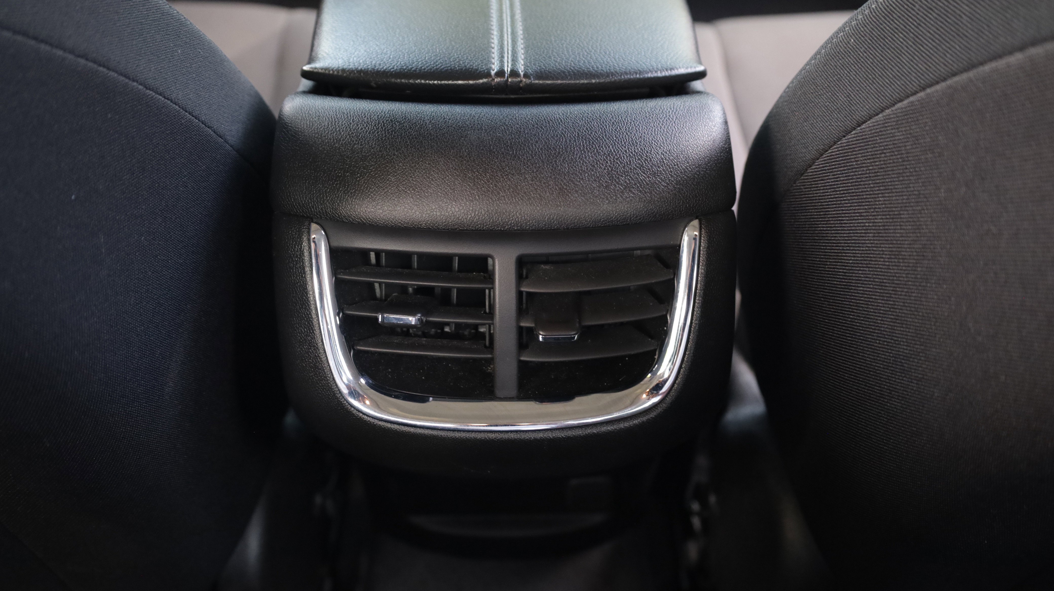 Used 2023 Chevrolet Malibu LT FWD image 13