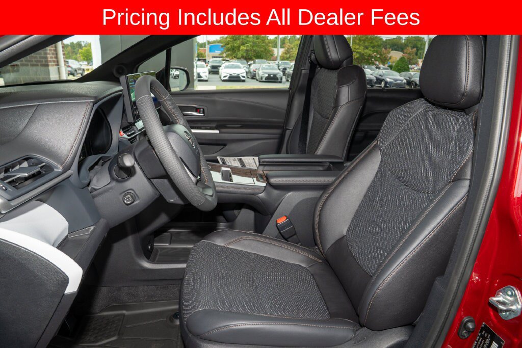 New 2026 Toyota Sienna Limited FWD image 14