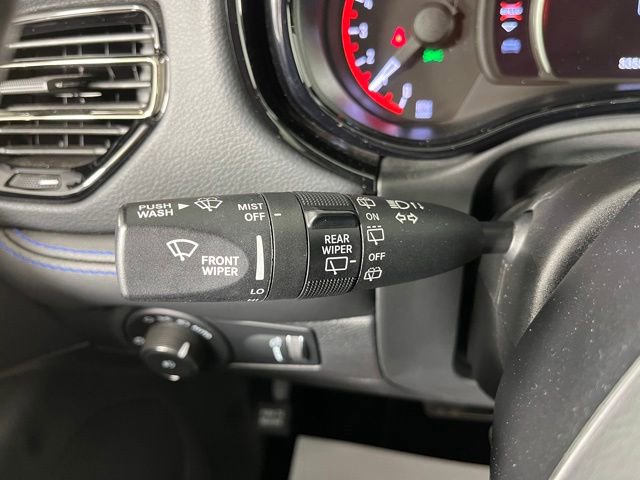 Used 2022 Dodge Durango R/T w/ Tow 'N Go Package AWD/4WD image 23